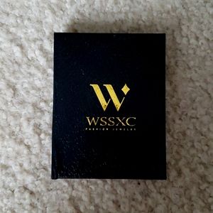 Fashion Jewelry WSSXC 2 set of 6mm and 7mm (TWO SETS NOT ALL OF THE EARRINGS)